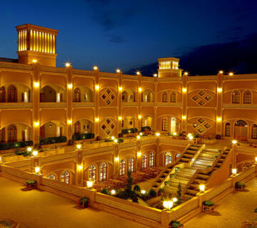 معرفی اقامتگاه های بومگردی یزد