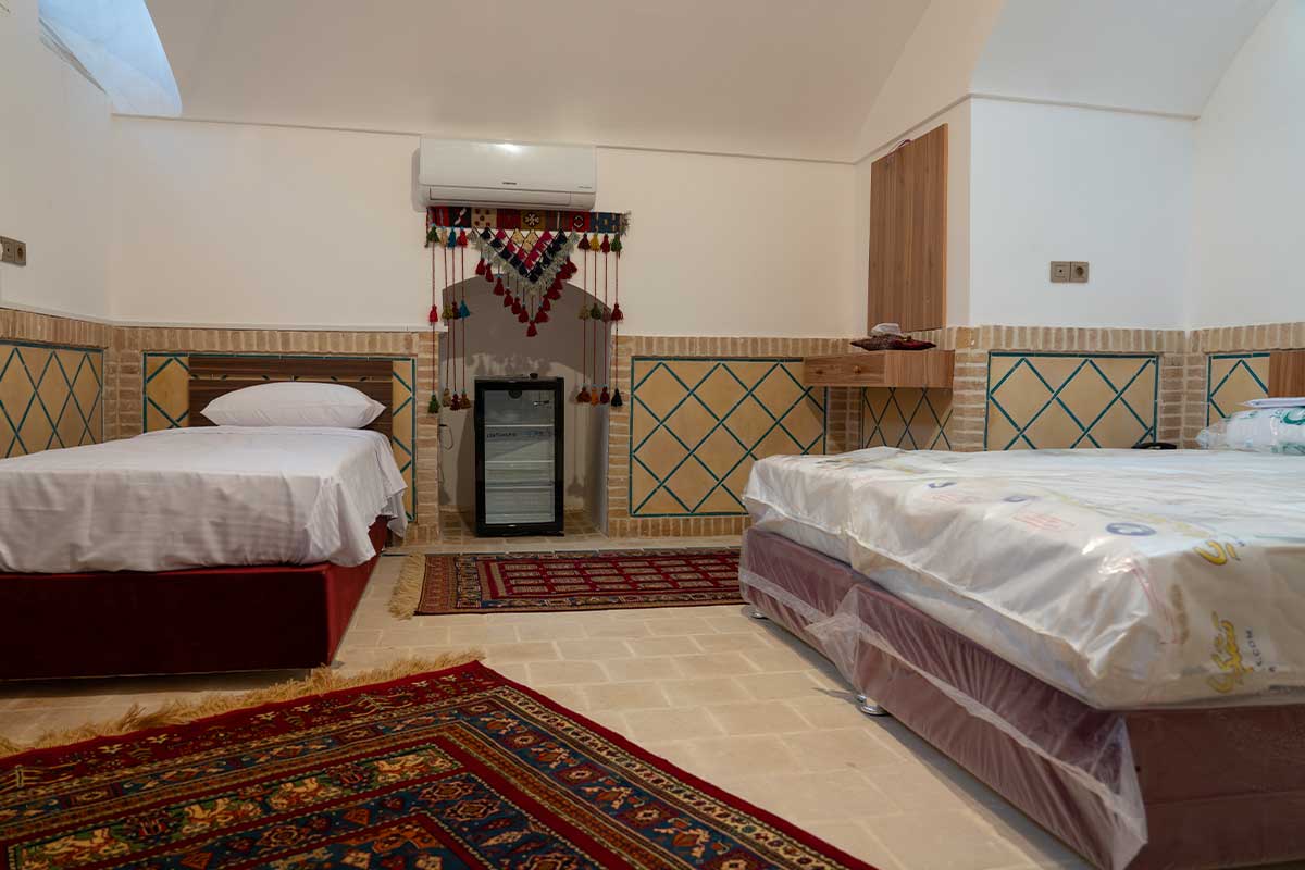 بوتیک هتل سنتی نگین پاسارگاد