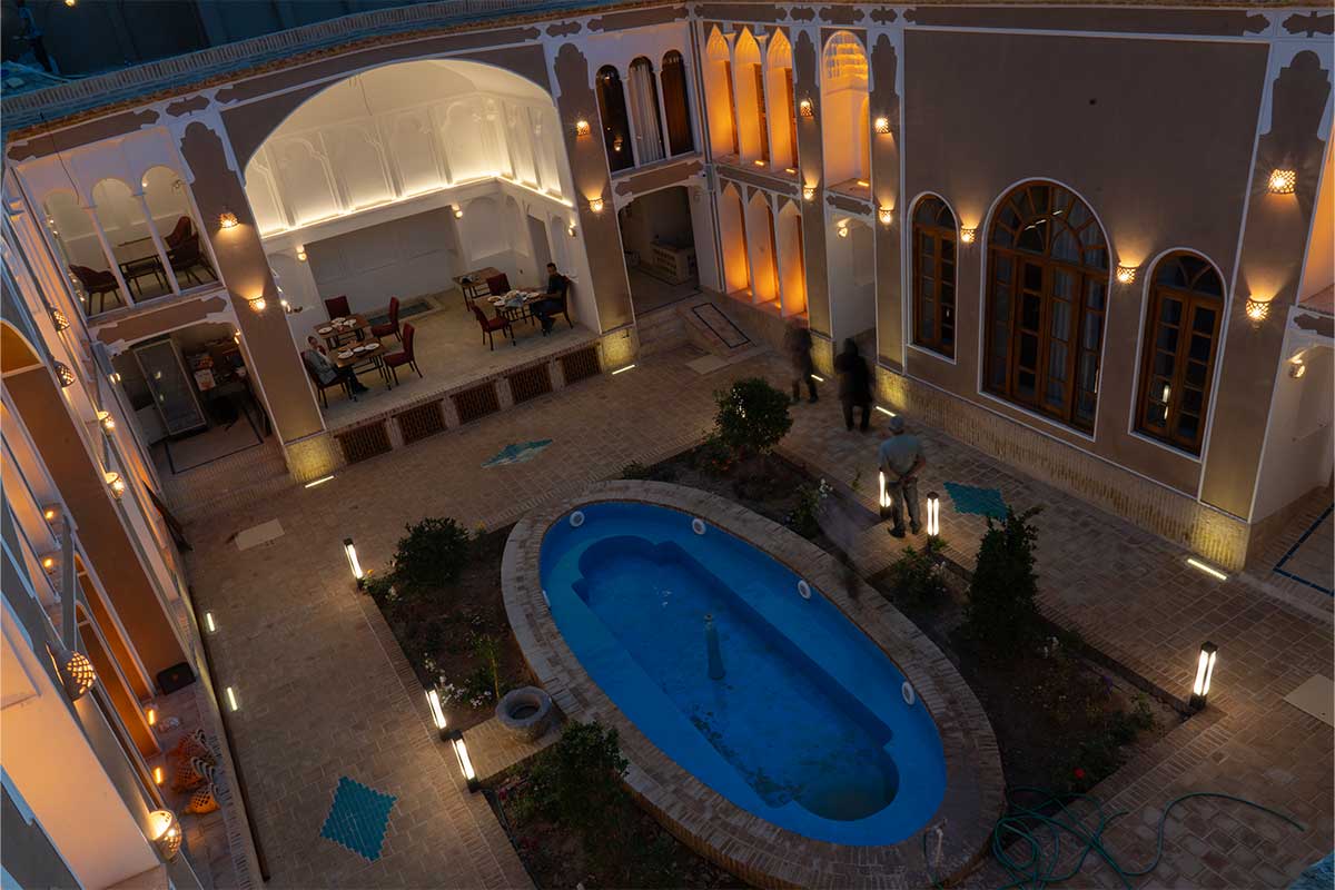 بوتیک هتل سنتی نگین پاسارگاد