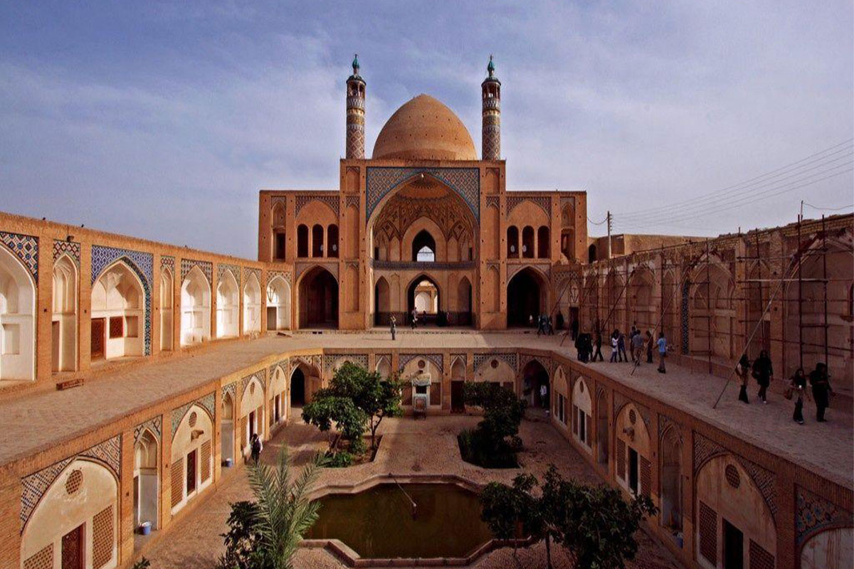 توجه به تناسبات و زیباییشناسی