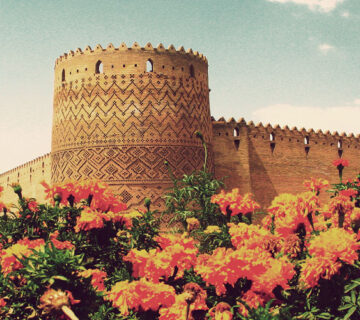 چرا معماری ایرانی در جهان مشهور است؟