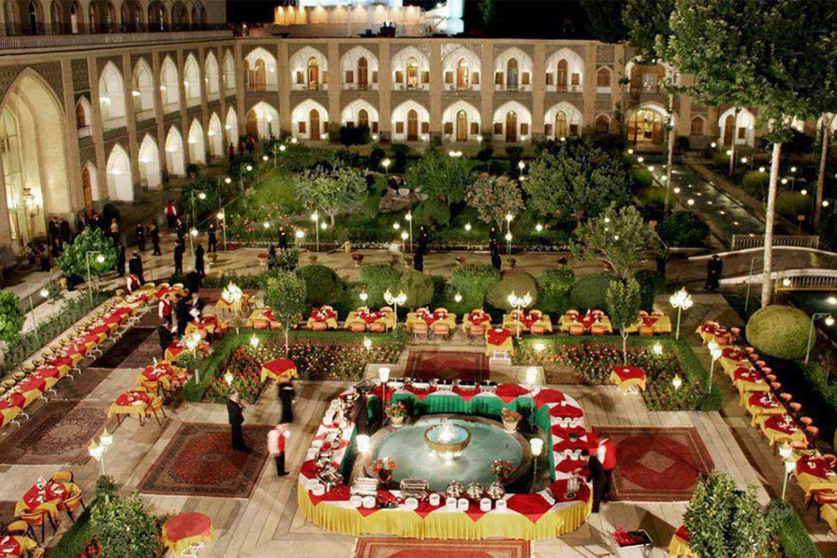 کاروانسرای شاه عباسی